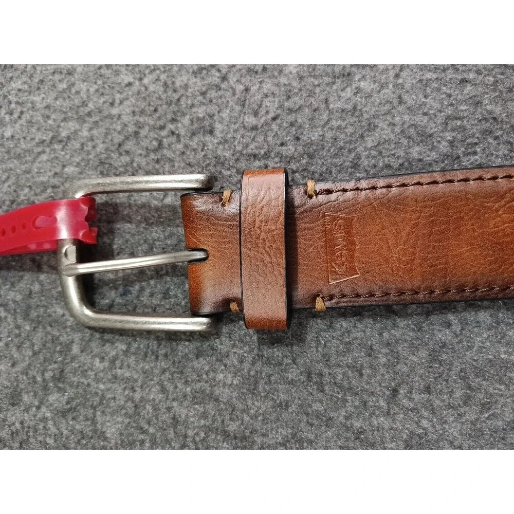Levis Men's Brown Ombre Leather Belt Size 44 Silver Buckle 1.5
